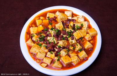 麻婆豆腐与豆奶 麻辣与醇香的味蕾协奏曲